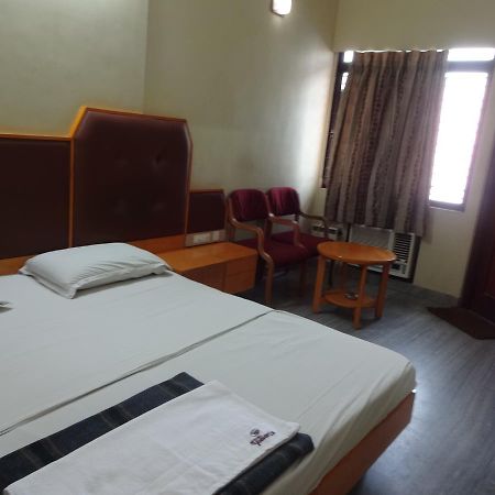 Hotel Pearls Madurai Ngoại thất bức ảnh