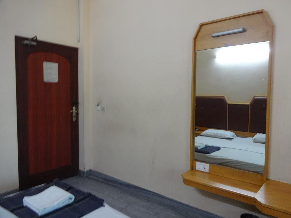 Hotel Pearls Madurai Ngoại thất bức ảnh